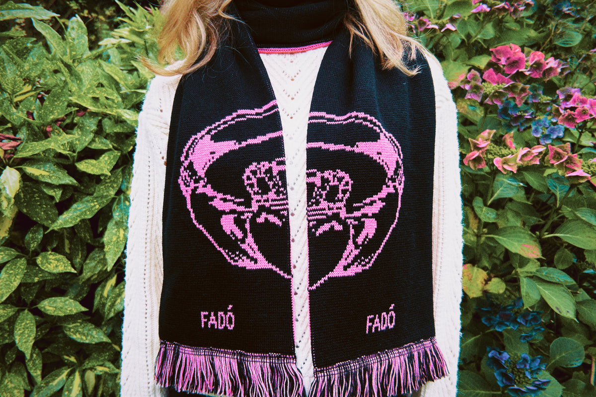 The Claddagh Scarf (PREORDER)