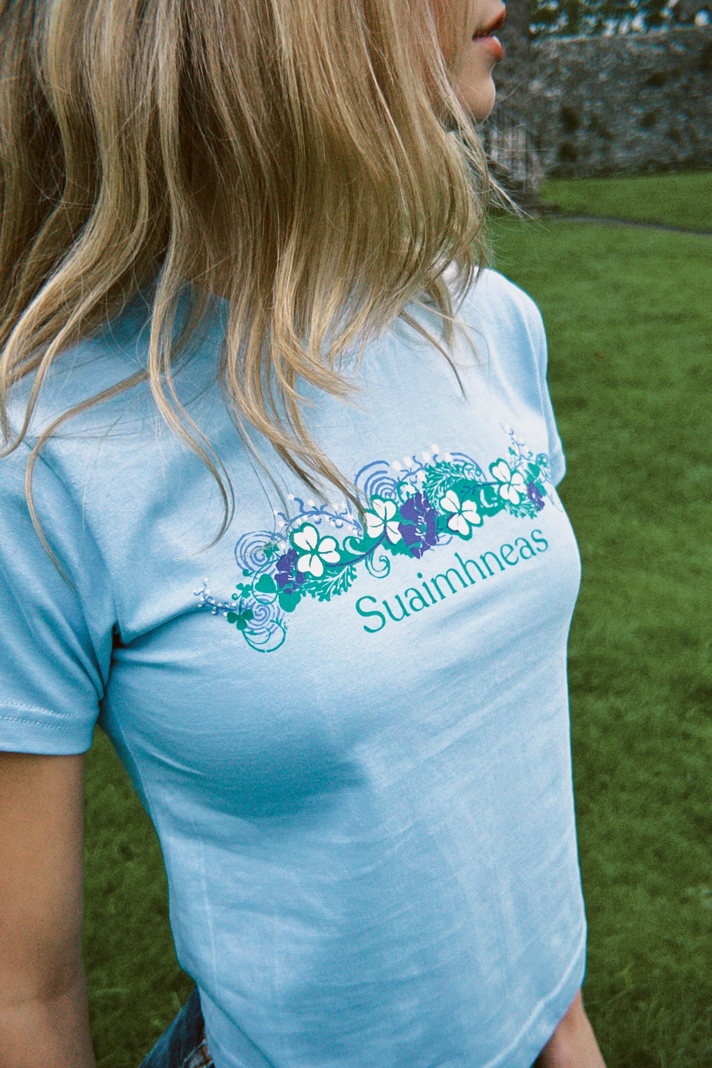 Suaimhneas - T-Léine Gaeilge (baby tee)