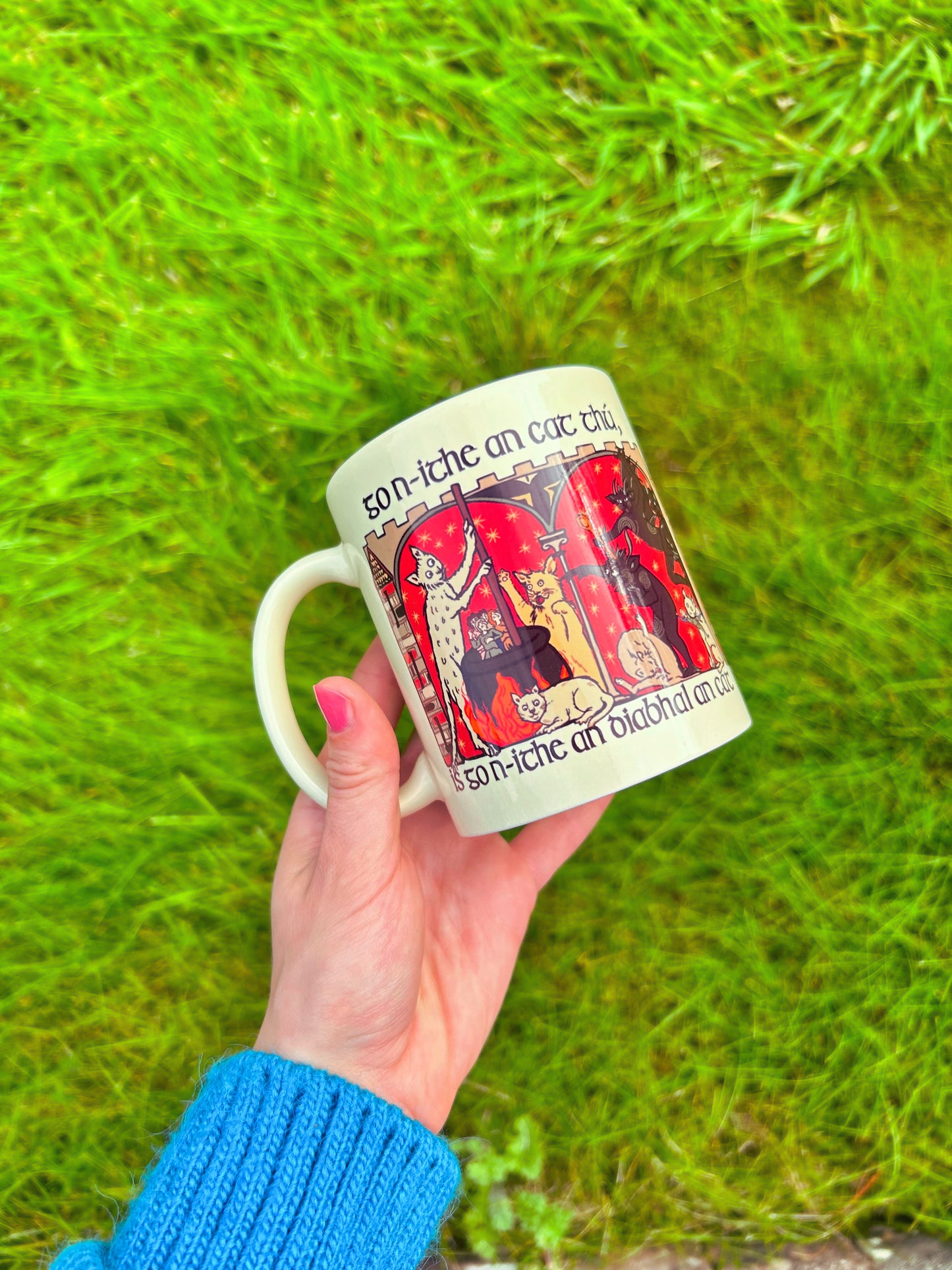 Go n-Ithe an Cat Thú - Seanmhallacht Muga Gaeilge | May the Cat Eat You - Old Irish Curse Mug