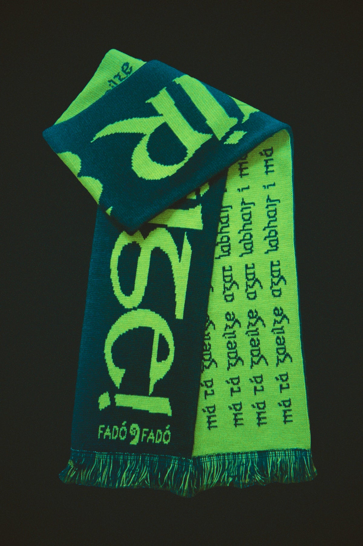 Labhair Gaeilge! Scarf (PREORDER)