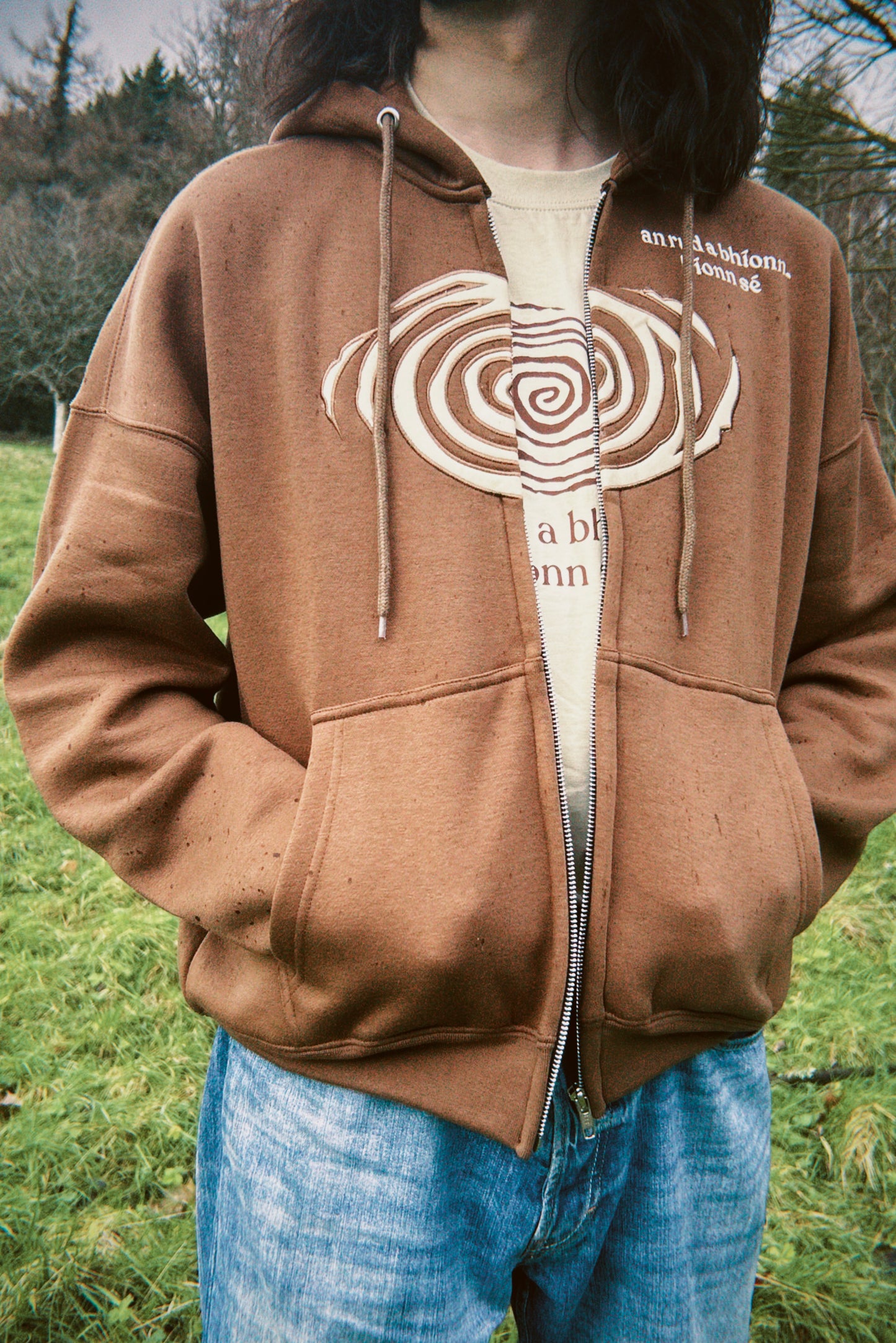 An Rud a Bhíonn, Bíonn Sé - Hoodie (oversized)